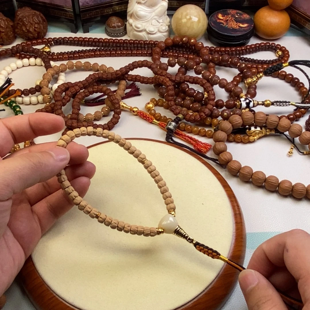 柏香籽/百香籽吊坠。。。。。。。。。。。。