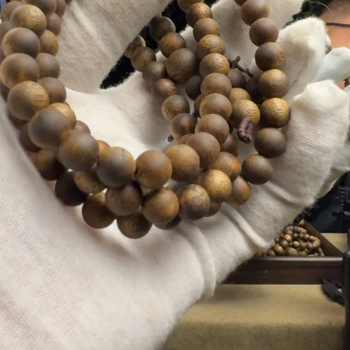 广***缘沉香沉香碎屑卡8mm108颗25克➕