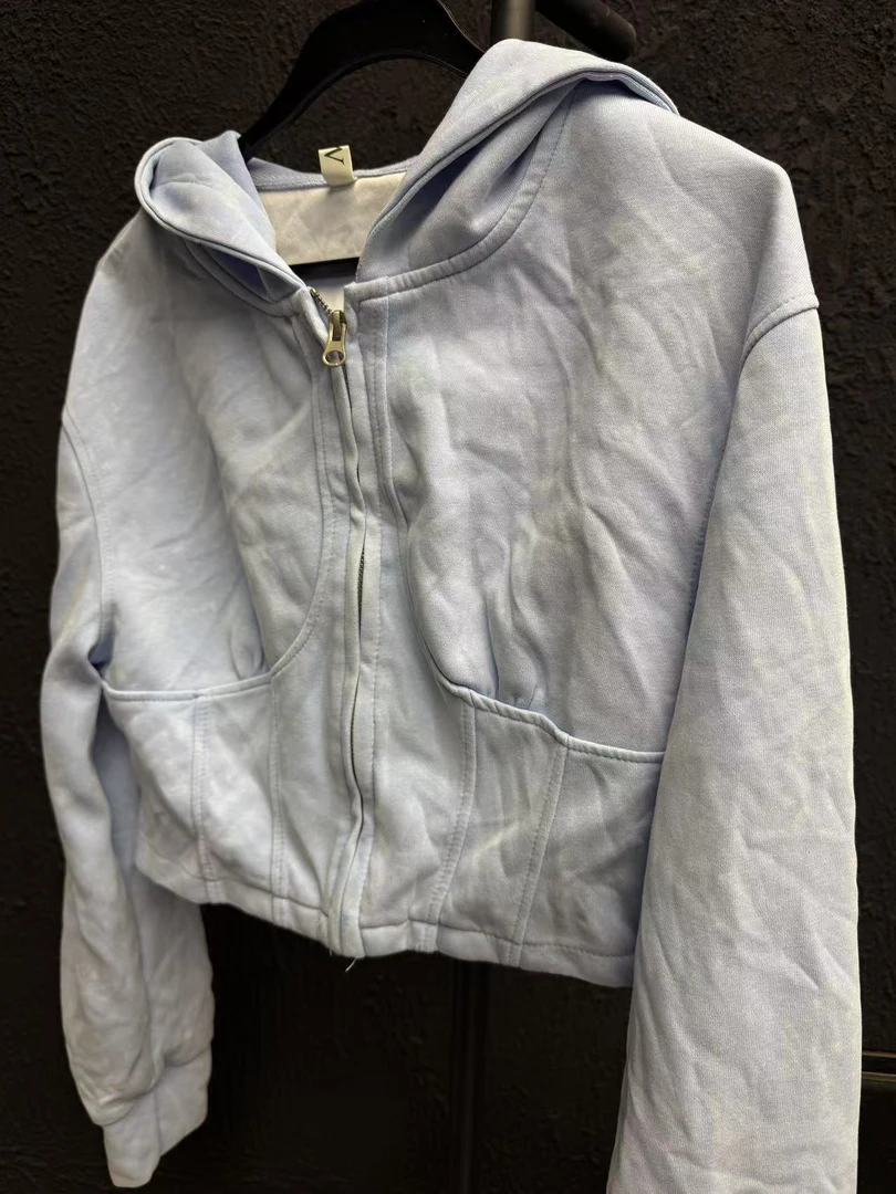 C29-3-4蓝色“腰部线条”连帽外套