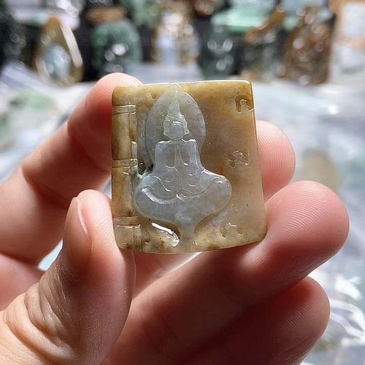 翡翠未镶嵌颈饰翡翠a货