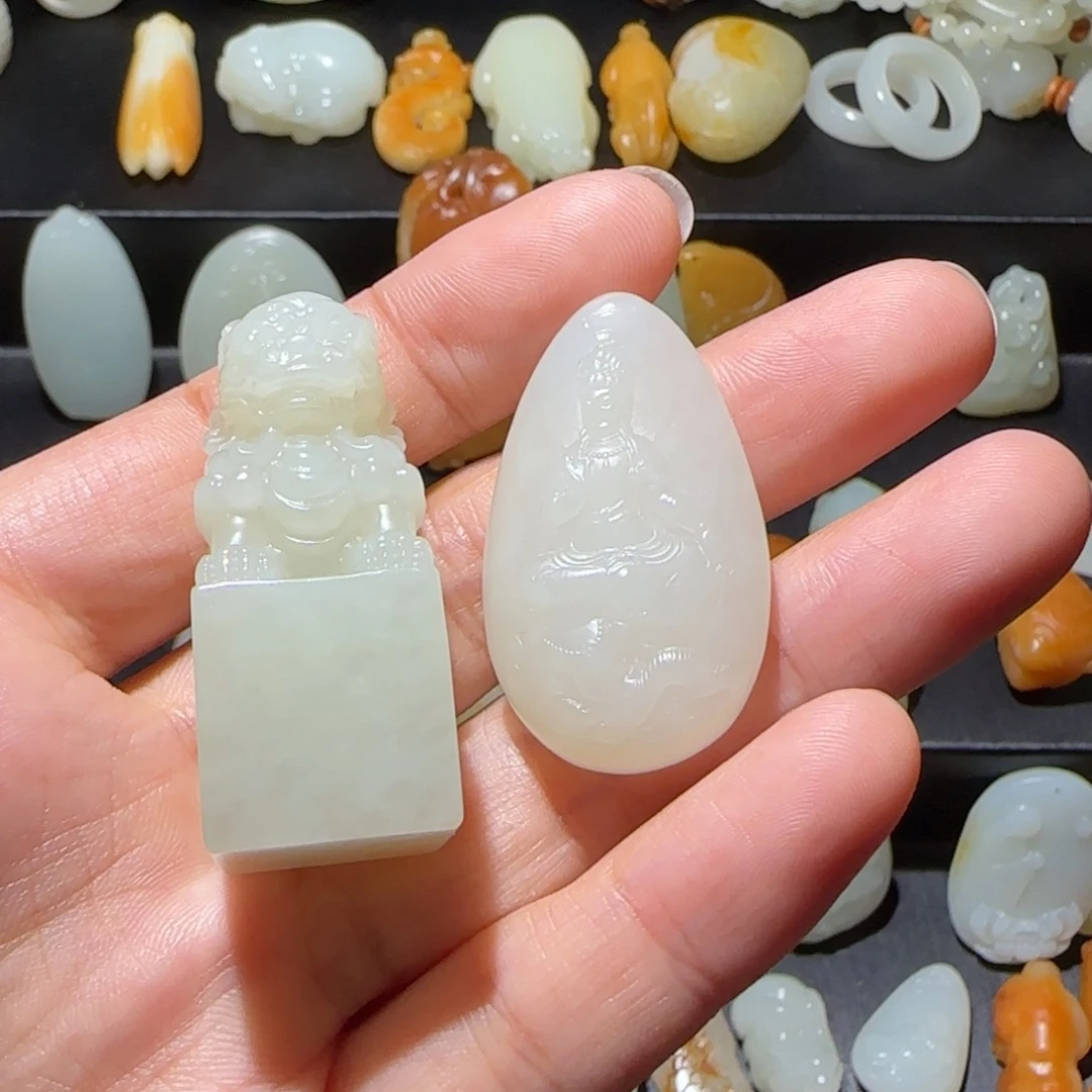 玉***崗和田玉未镶嵌颈饰