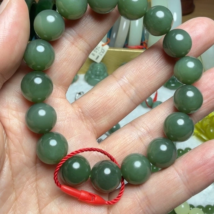 和田玉未镶嵌手串