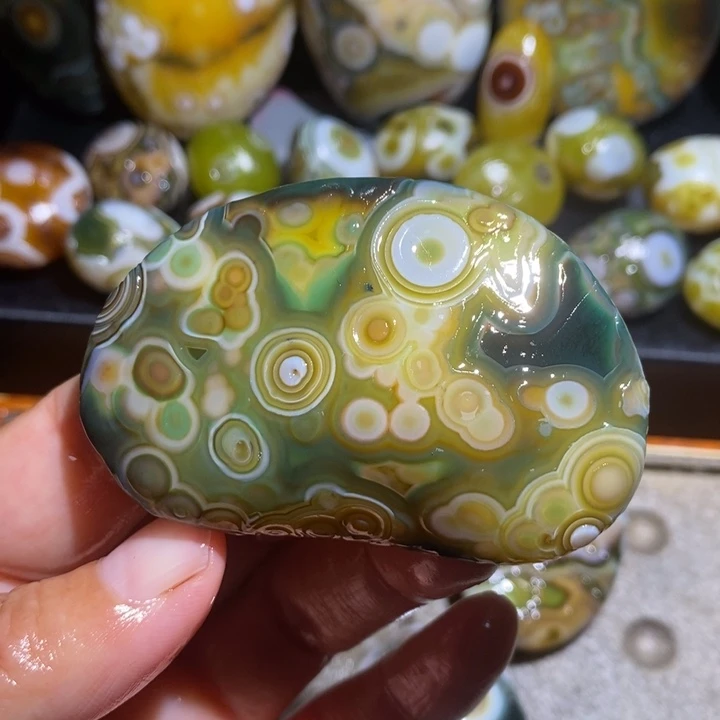 未镶嵌玛瑙/玉髓珠宝半成品137