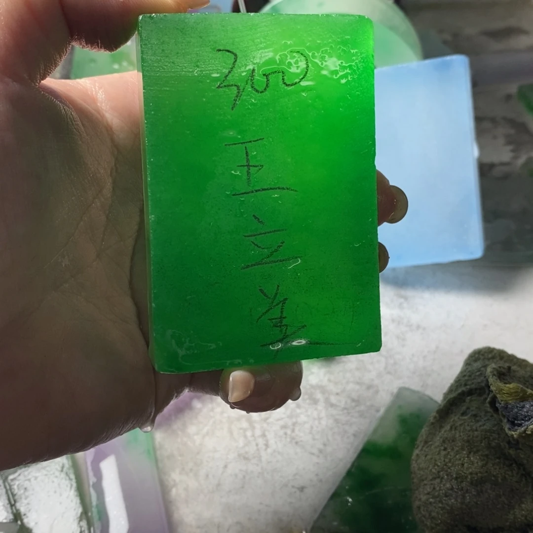 王***美玉一物一拍所见即所得