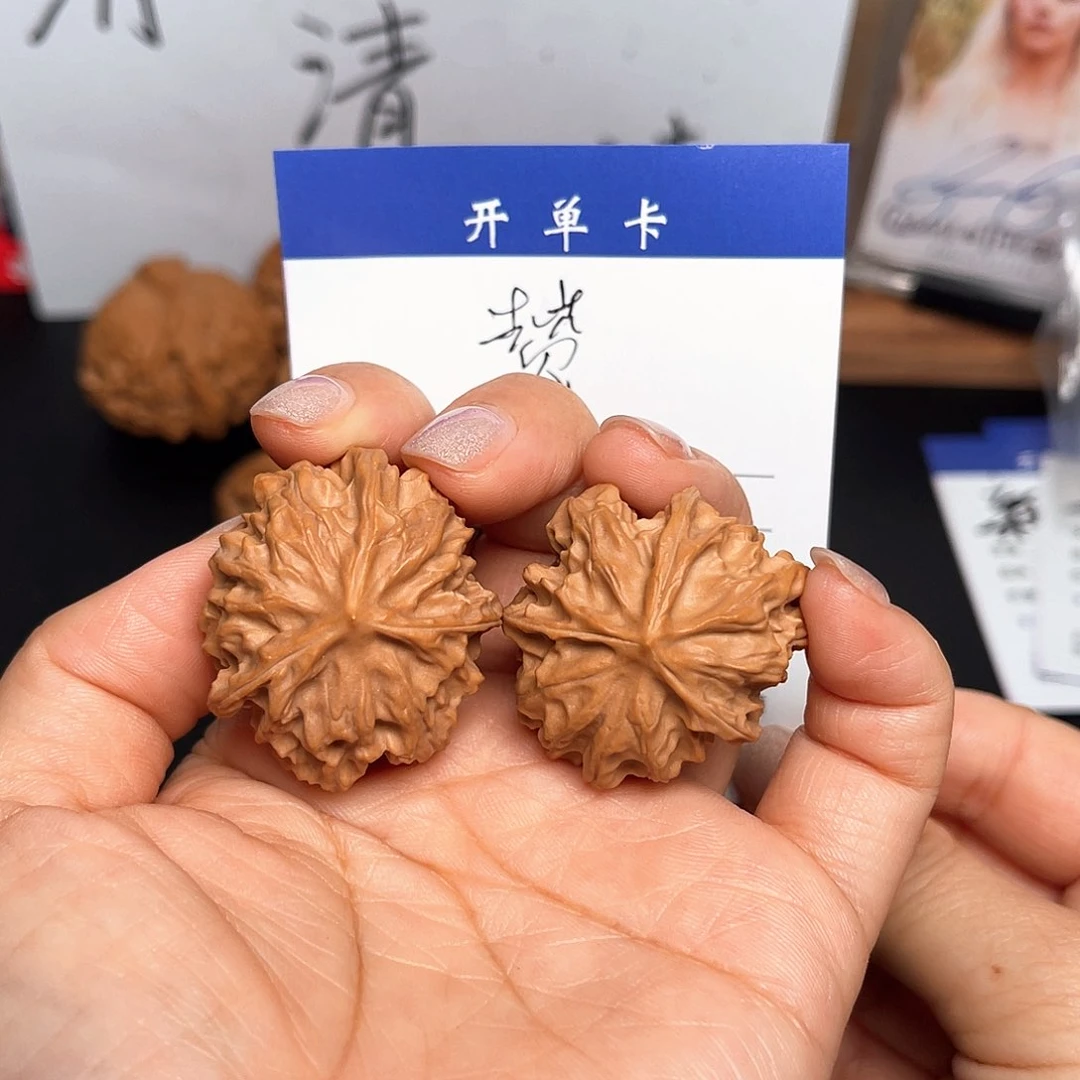 文玩核桃吊坠三棱36尺
