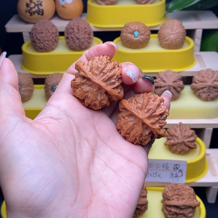 把件文玩核桃秦闷38➕