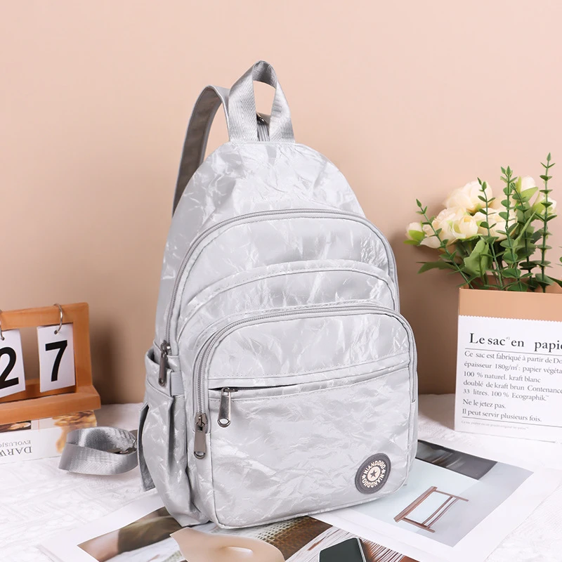 2025新款多功能背包简约休闲轻便百搭大容量旅行时尚双肩包运动