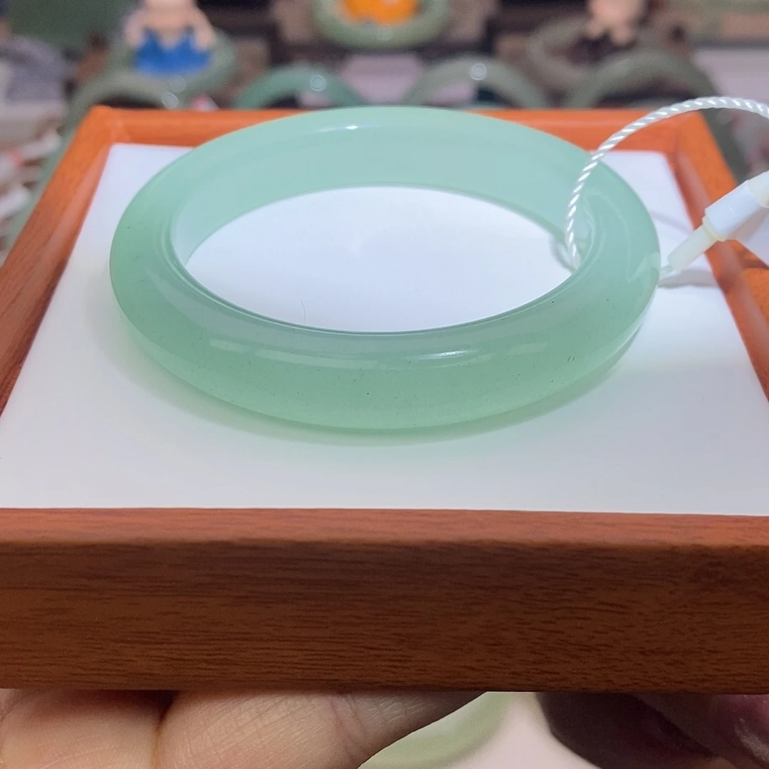 东陵石未镶嵌手镯51/52