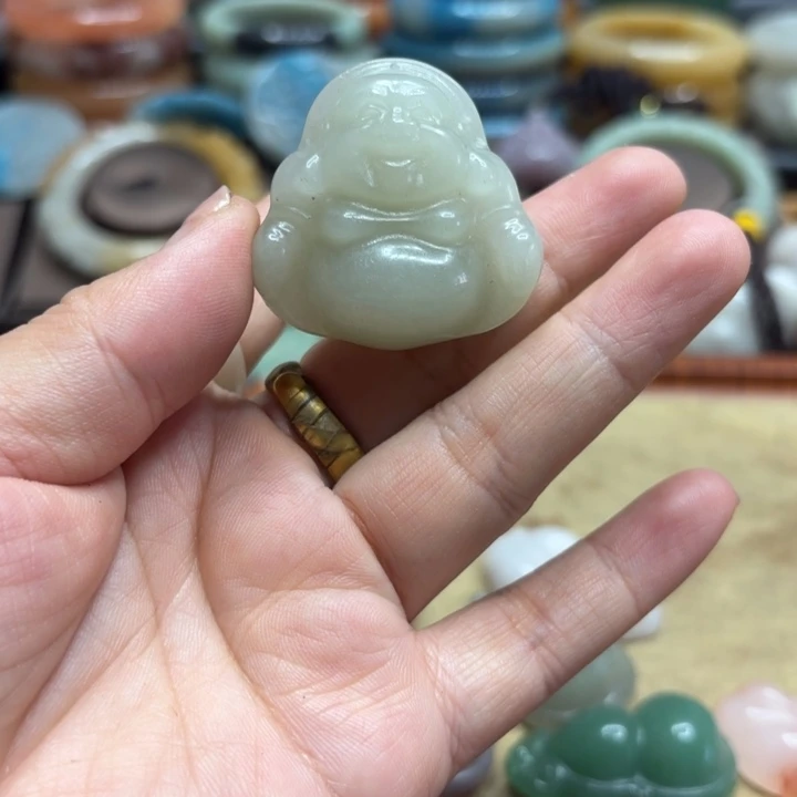 西***姐石英岩玉合金颈饰