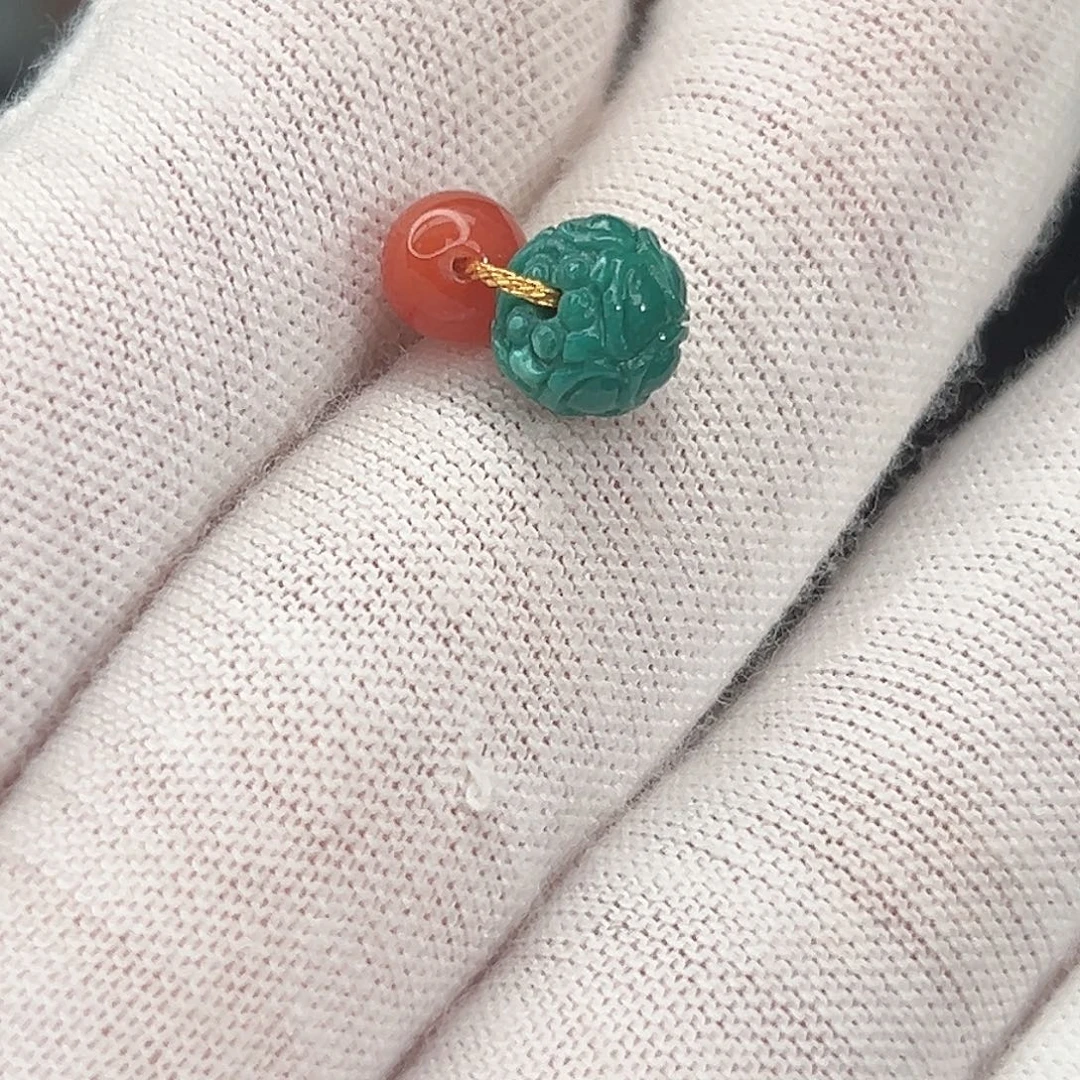 南红玛瑙未镶嵌珠宝奇石