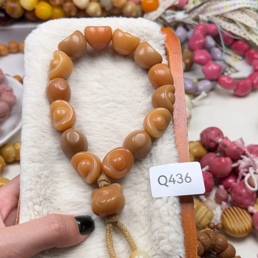 白玉菩提吊坠瑕q436元宝手持随机一串16m