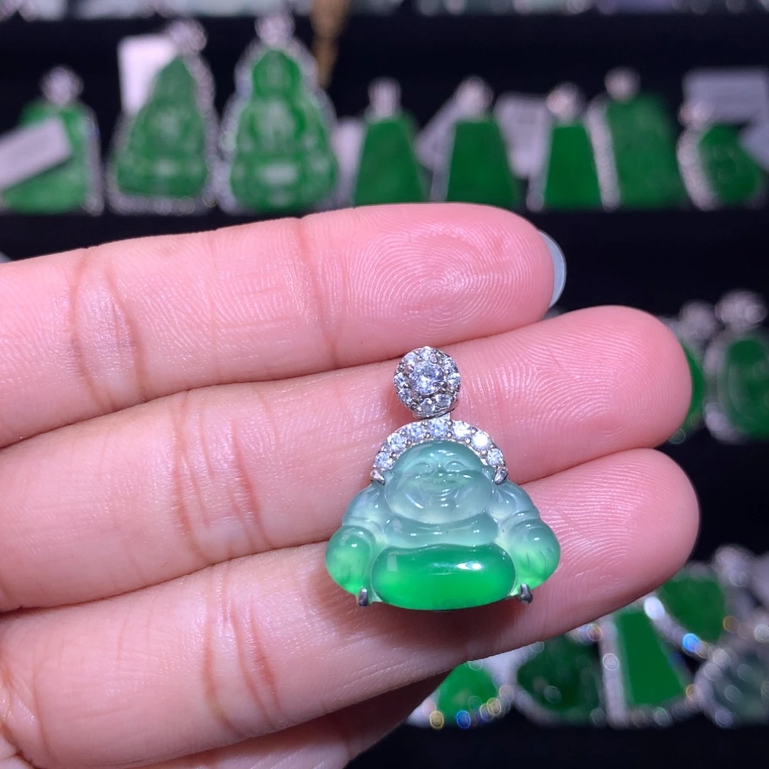 【闪购商品】颈饰银S925镶嵌翡翠