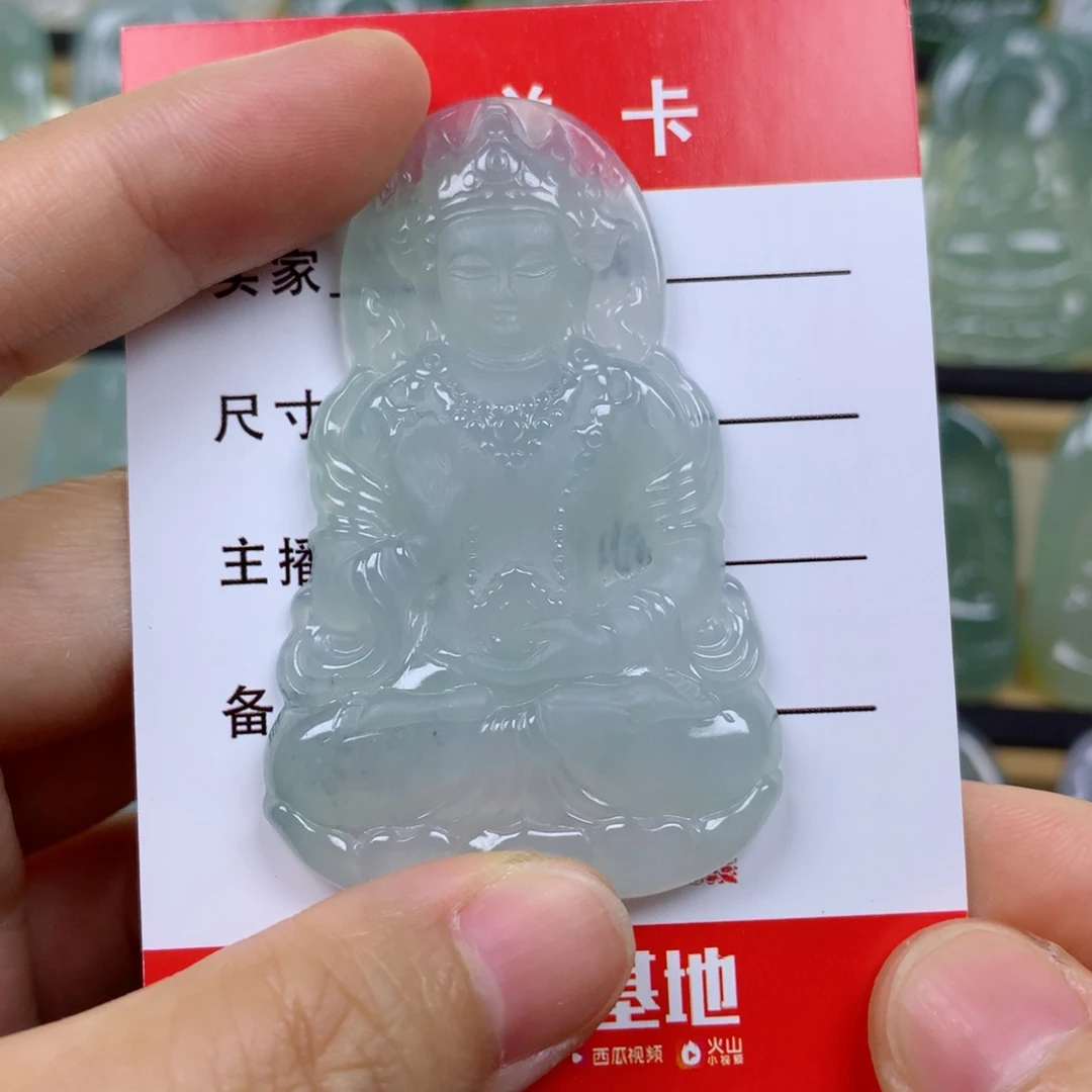 青***茫翡翠未镶嵌颈饰度母