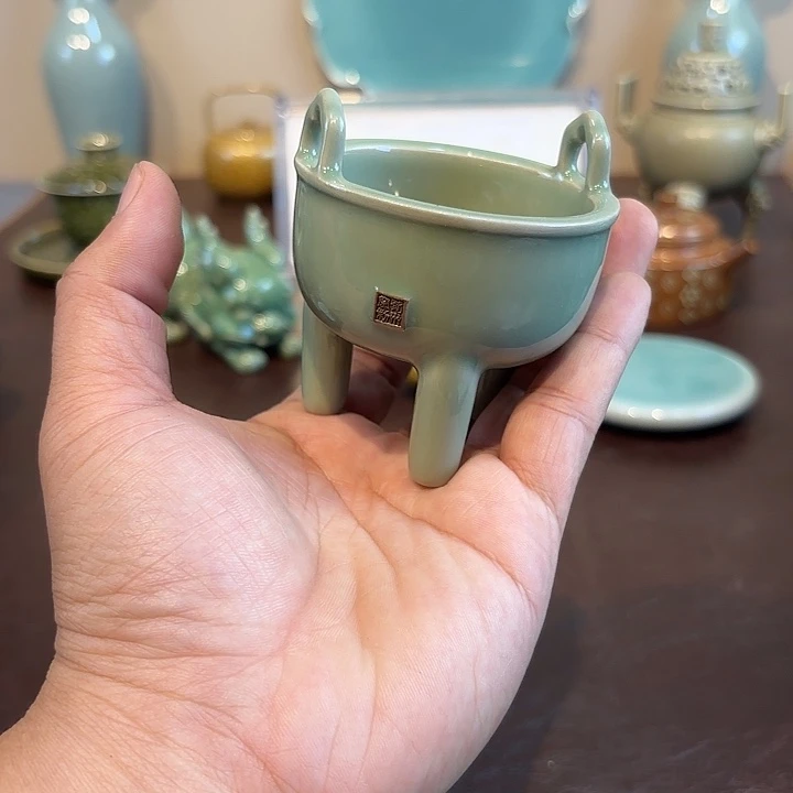 瓷片龙泉青瓷福利青瓷