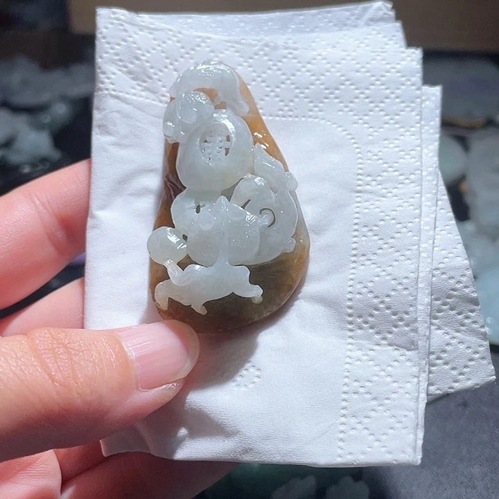 定制翡翠未镶嵌天