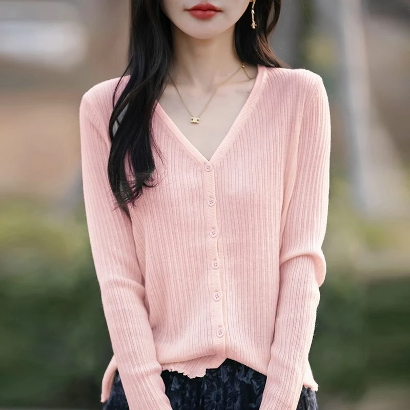 春秋花边针织衫女V领开衫薄款宽松外搭早秋新款宽松长袖系扣上衣
