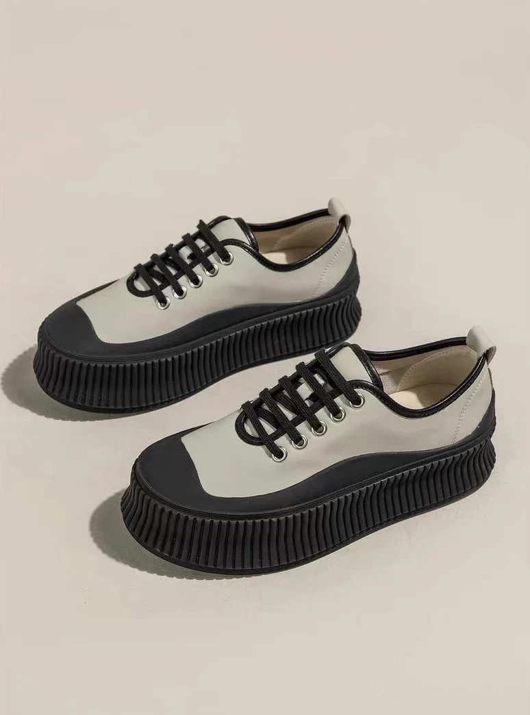 四季款系带百搭饼干板鞋