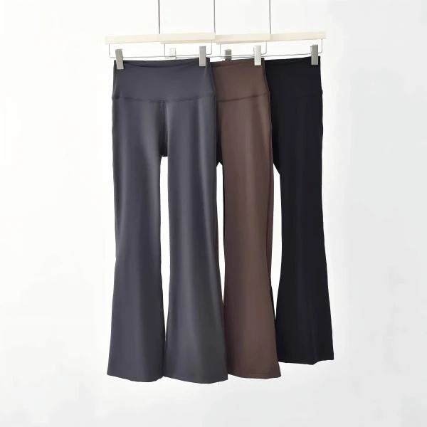 LU运动健身蜜桃健身喇叭裤显瘦弹力