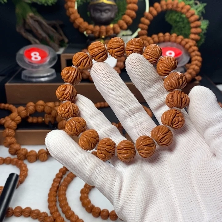 桃核吊坠秦岭龙纹