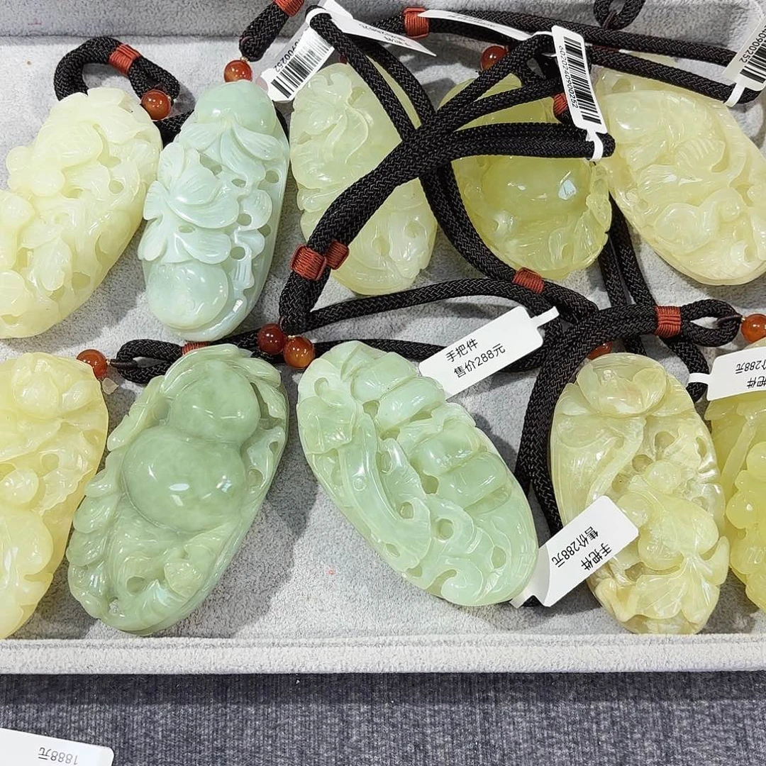 岫玉手把多样性发货其中之一未镶嵌用****6