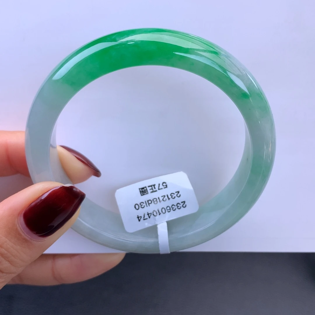 翡翠未镶嵌手镯糯冰辣绿手镯