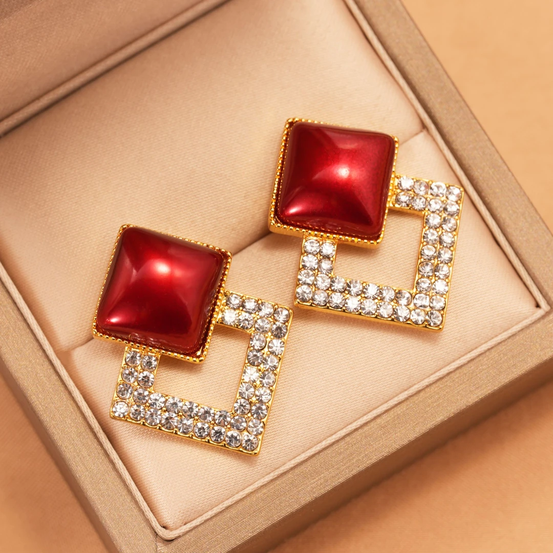 铜合金合成锆石耳饰 耳钉轻奢高级感耳饰设计感精致时尚法式耳环