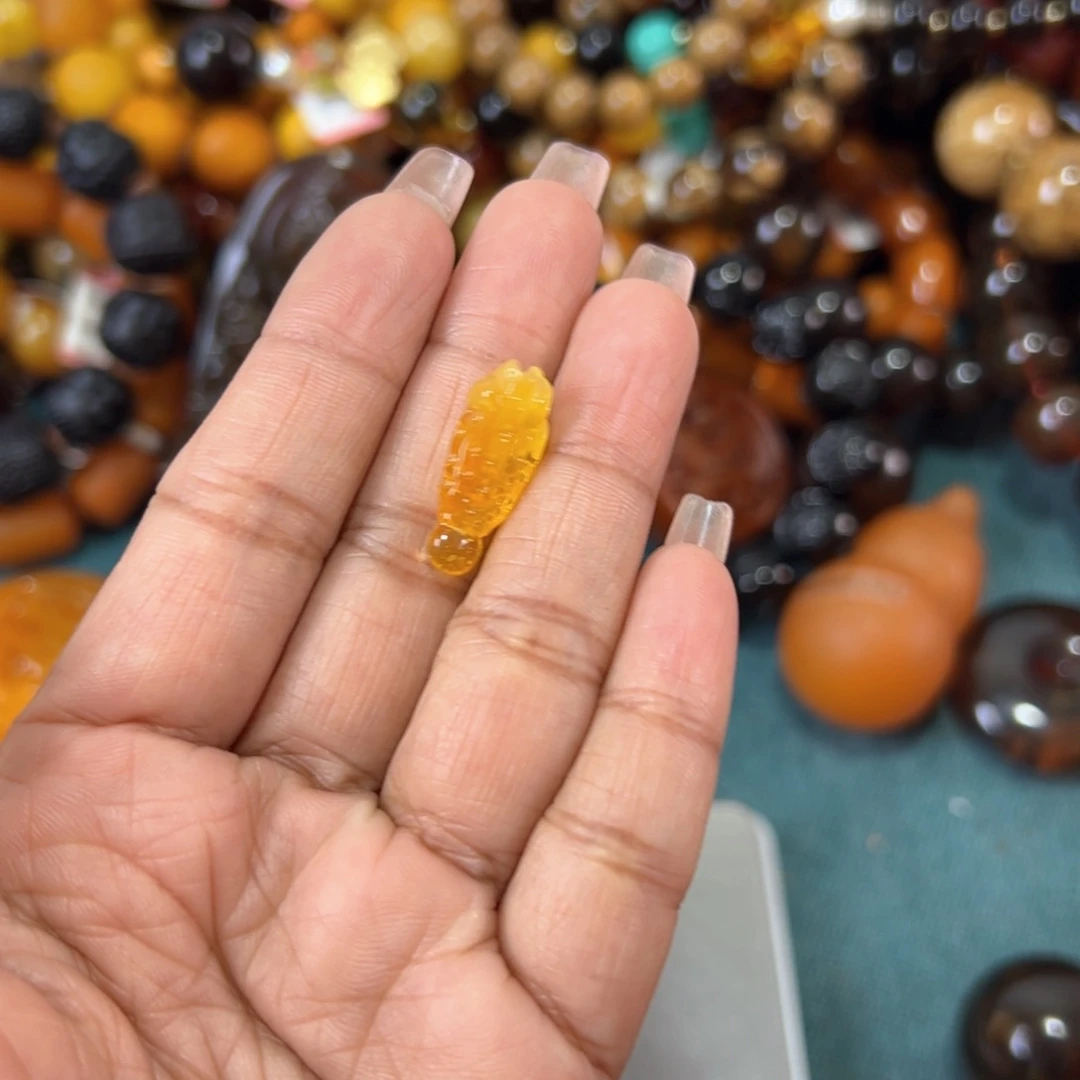 琥珀珠宝奇石未镶嵌217