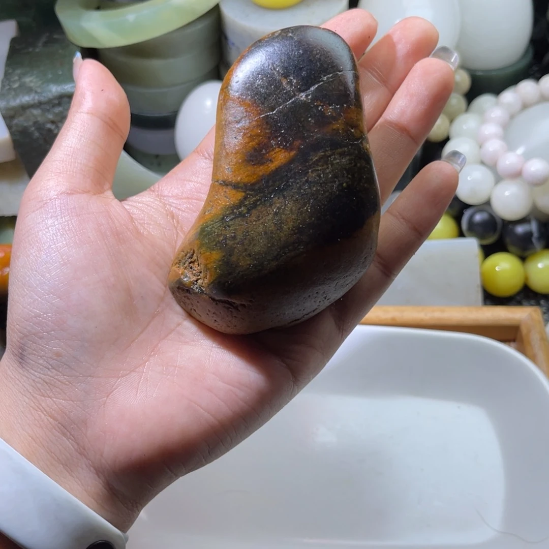 未镶嵌和田玉（糖玉）挂件
