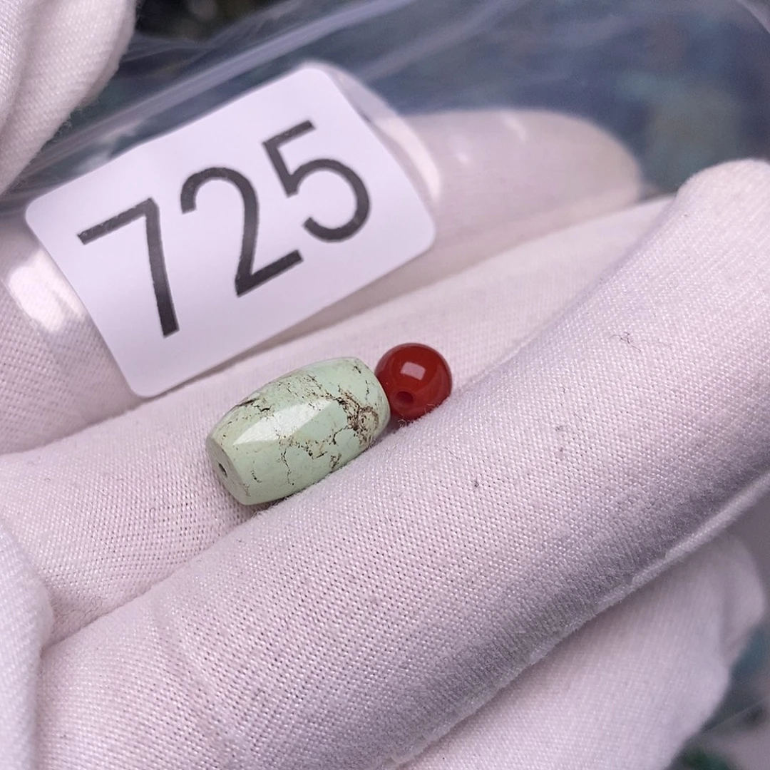 南红玛瑙未镶嵌珠宝奇石