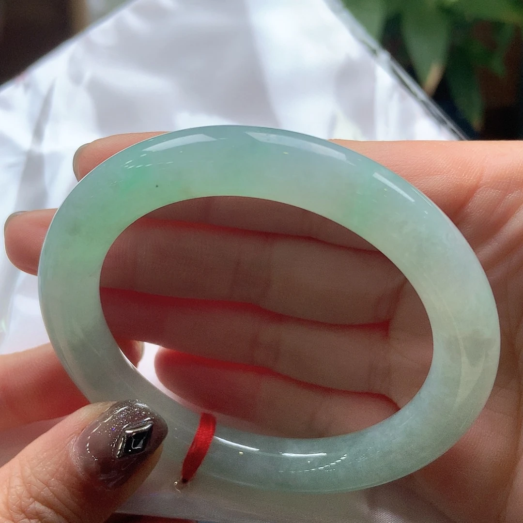 翡翠未镶嵌手镯24