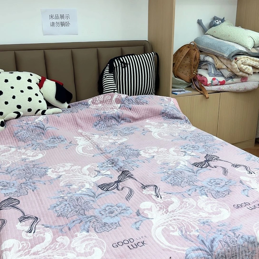 牛奶绒2×2.3尺寸粉色欧华