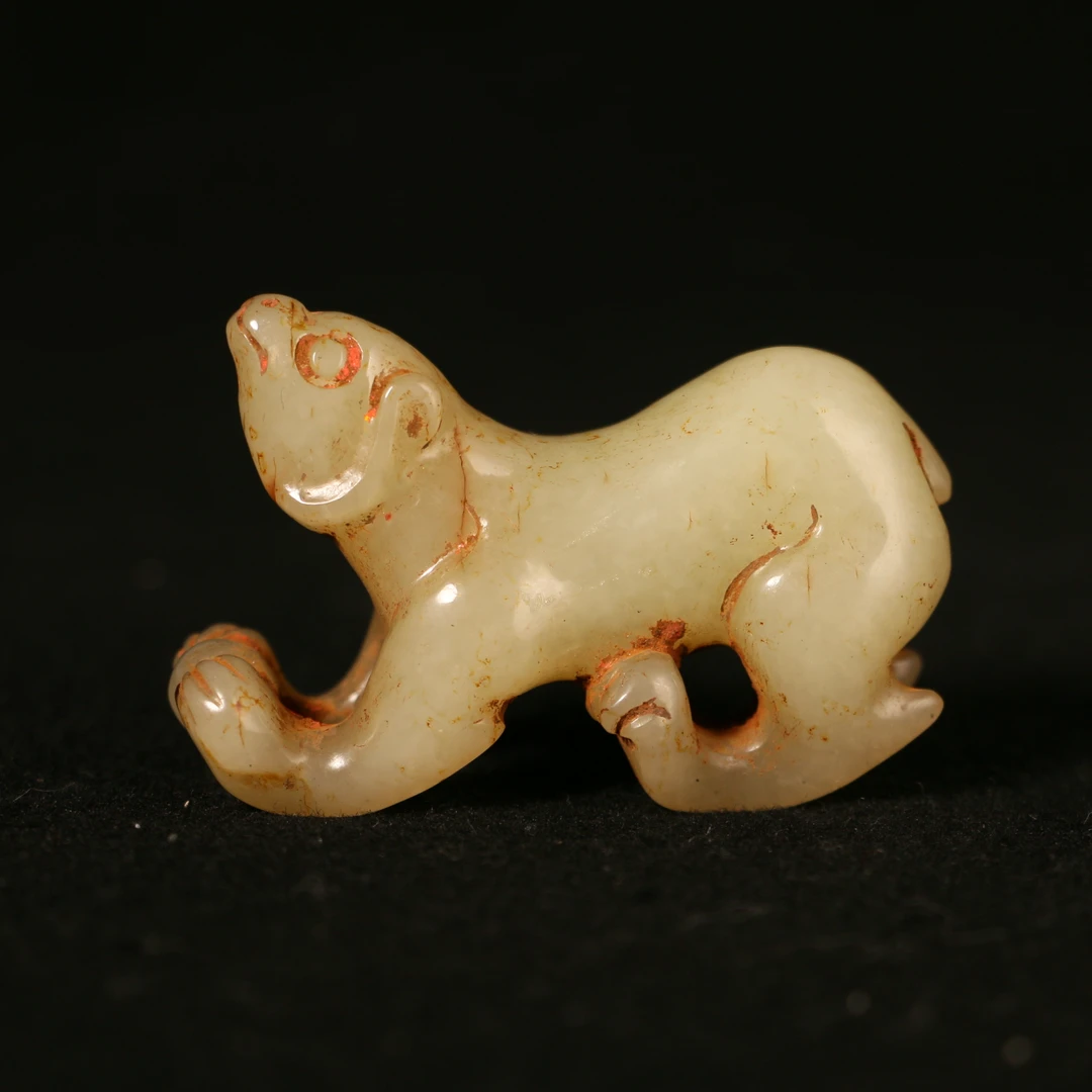 6Q8    明  和田玉瑞兽摆件