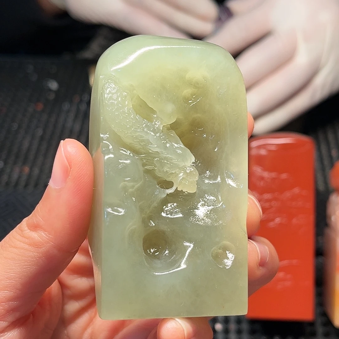 寿山石印石这么大岁数怎么会