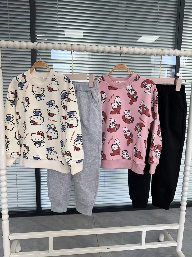 0462女童春季新款可爱印花卫衣长裤两件套时尚休闲卡通