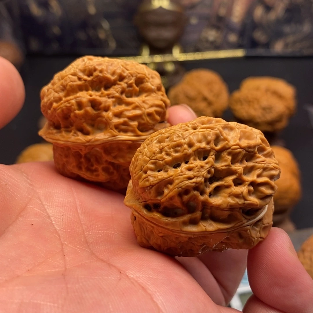 把件文玩核桃高背龙脊