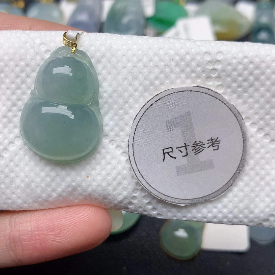 颈饰18K金镶嵌翡翠天然缅甸翡翠