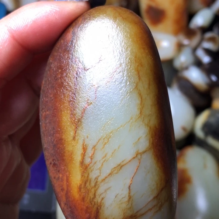 和田玉未镶嵌珠宝奇石