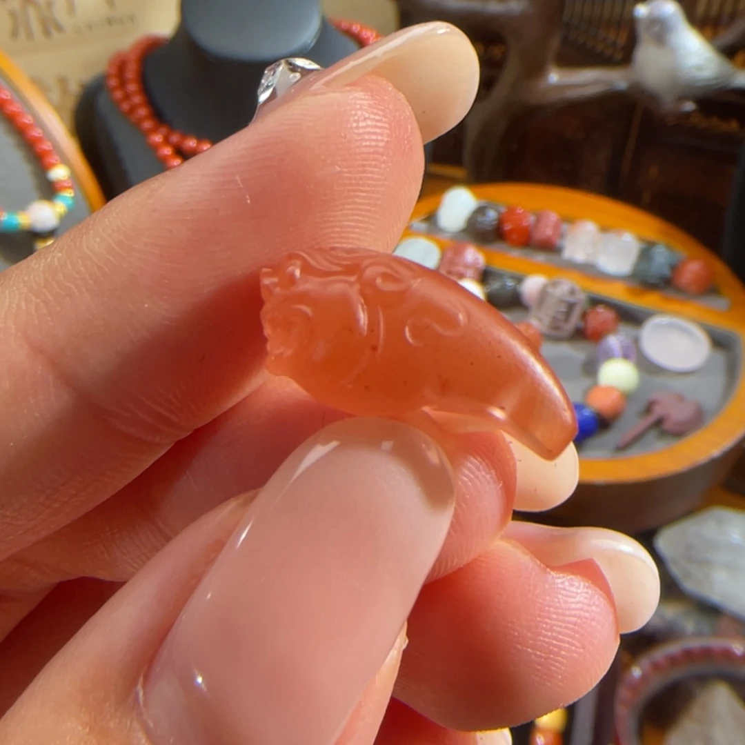 南红玛瑙貔貅卡子18.2x7.3不退换未镶嵌