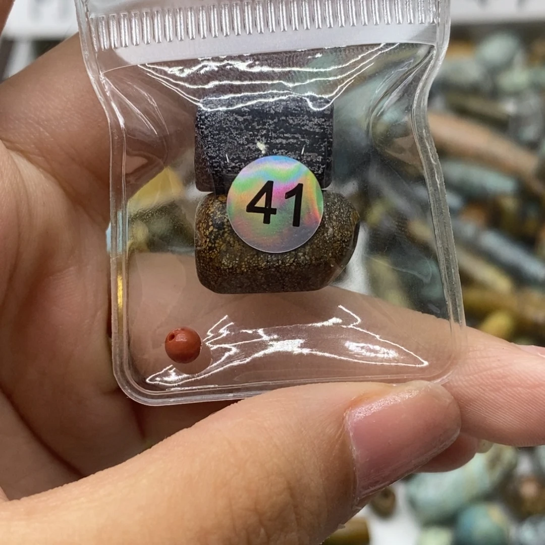 ****光未镶嵌南红玛瑙珠宝半成品