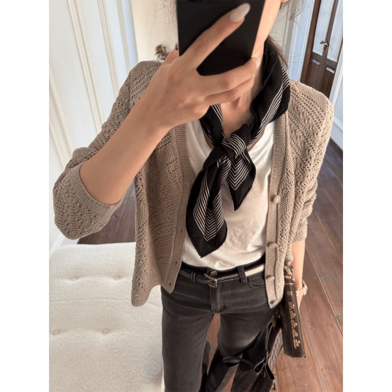 老钱风纯色长袖针织开衫2025早秋流行穿搭高级感独特别致百搭上衣