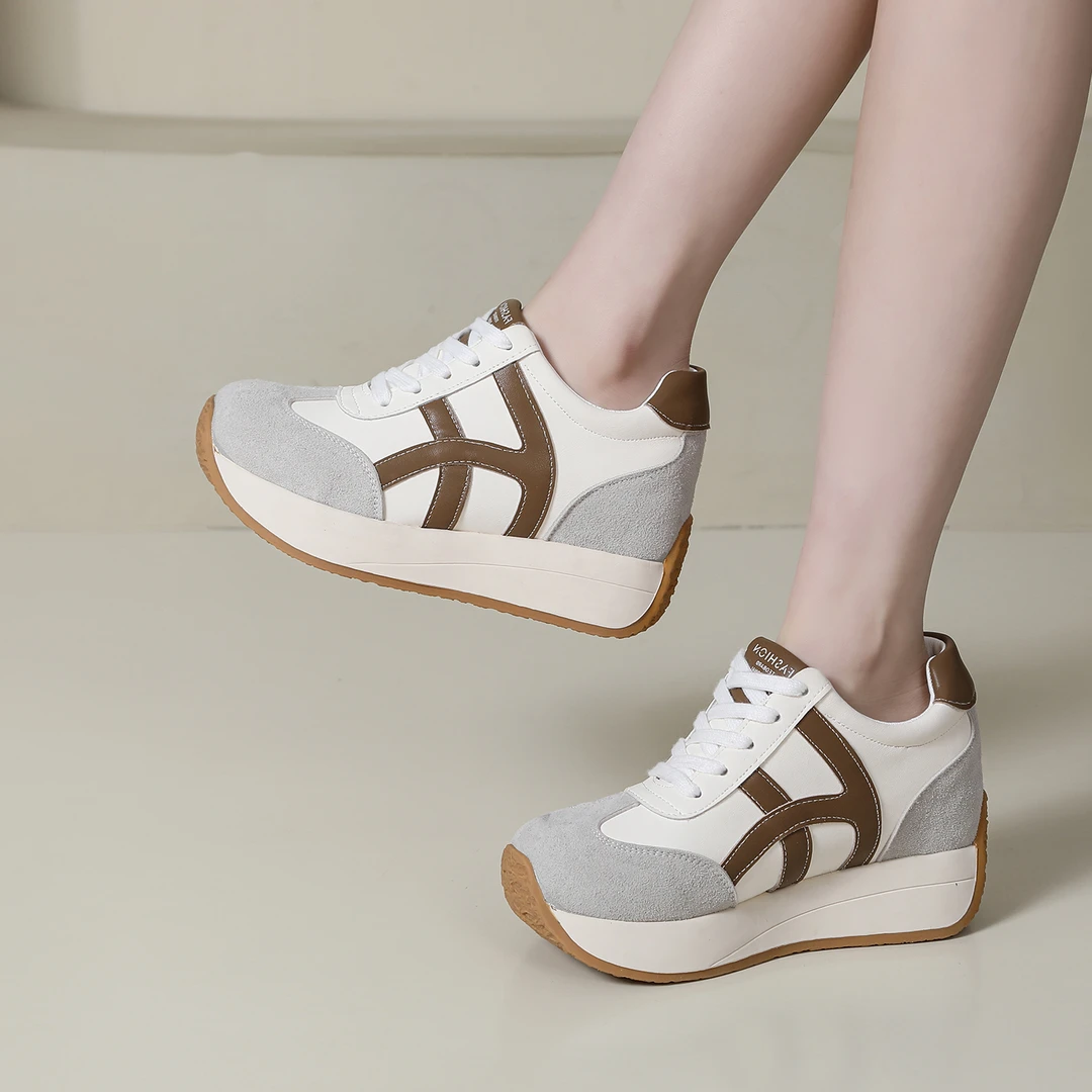 超高跟8CM厚底女鞋时尚百搭德训鞋内增高厚底轻便软底坡跟阿甘鞋