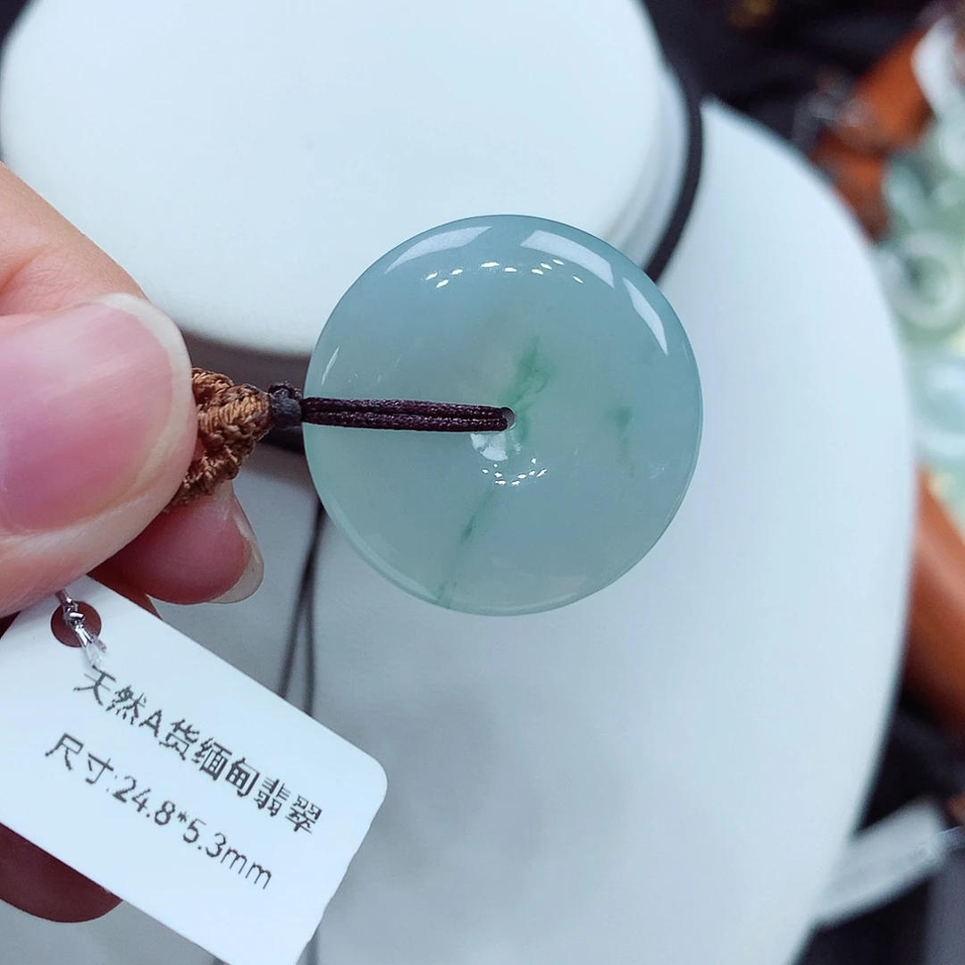 翡翠未镶嵌颈饰翡翠14，24.8/5.3