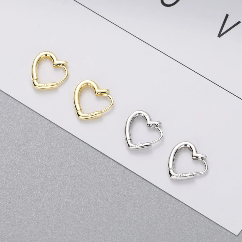 足银耳饰 足银极简光面爱心耳扣女小众设计轻奢冷