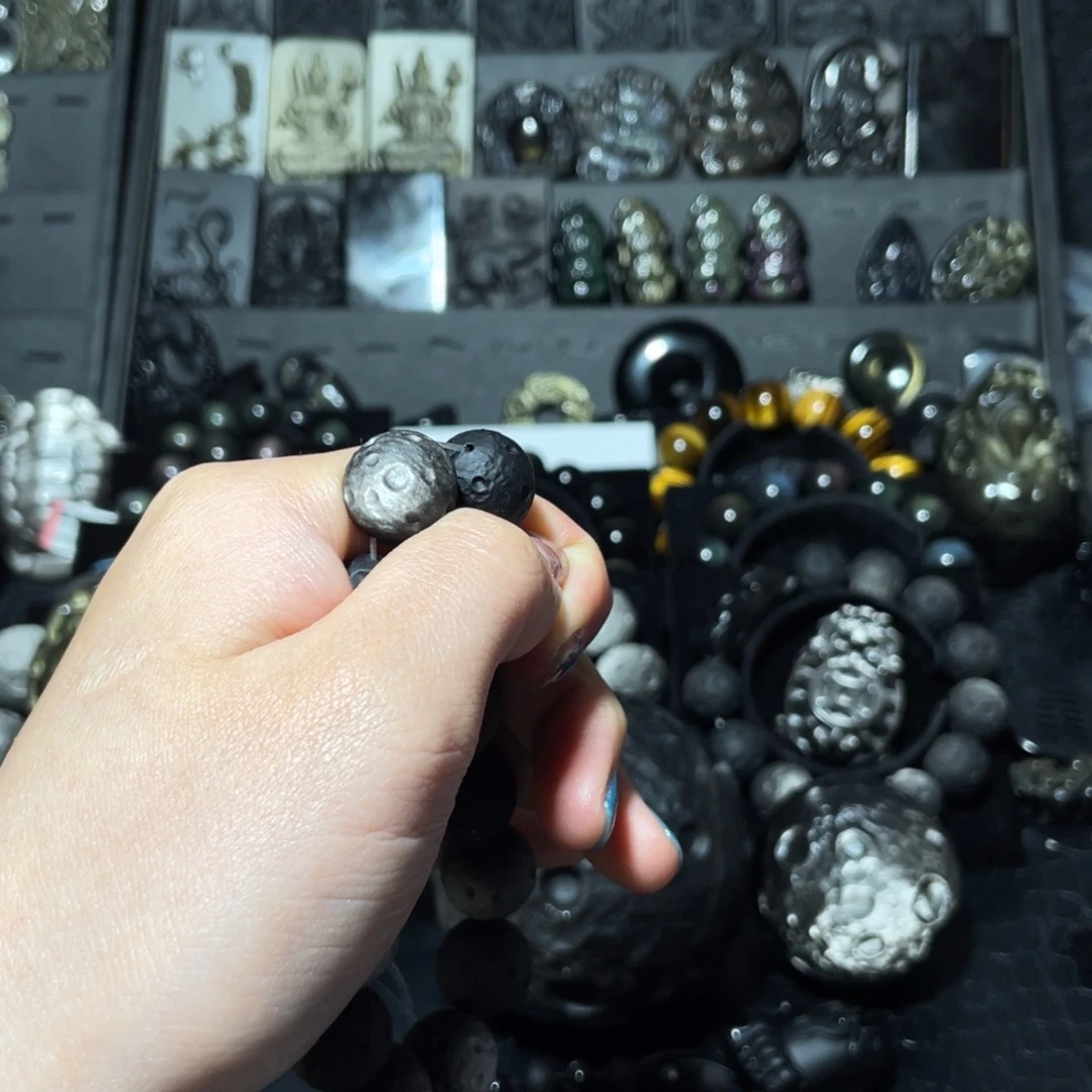 悦***黑曜岩未镶嵌珠宝奇石