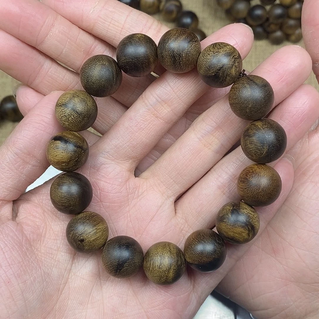 沉香手串越南芽庄白棋楠