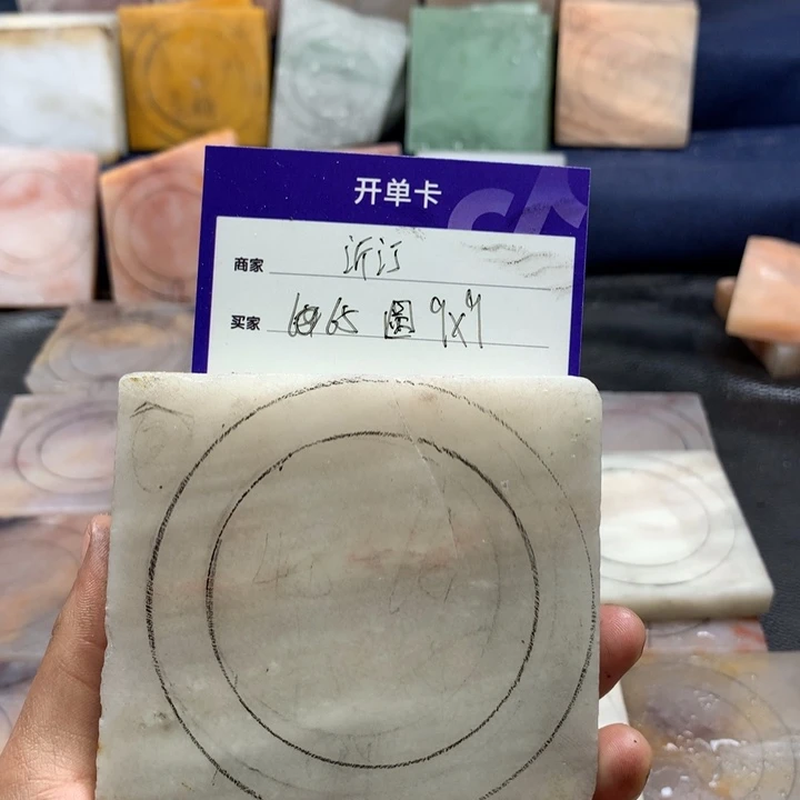石英质玉手镯未镶嵌沂*定制手镯