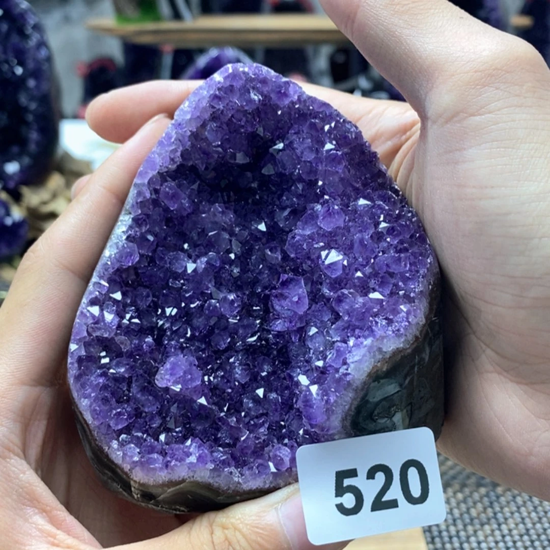 未镶嵌大型摆件（非配饰）水晶