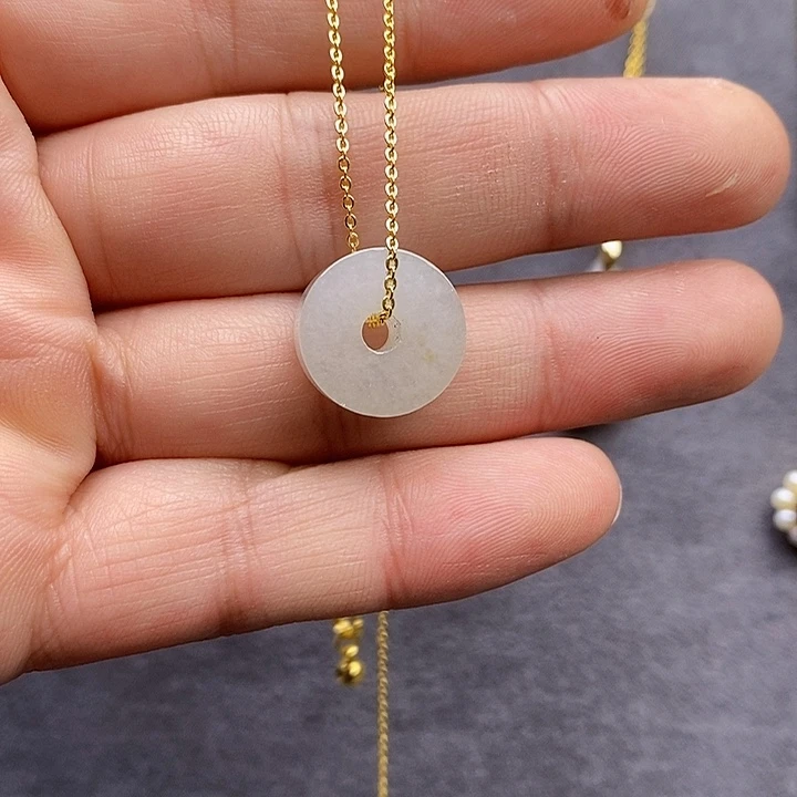 颈饰未镶嵌和田玉