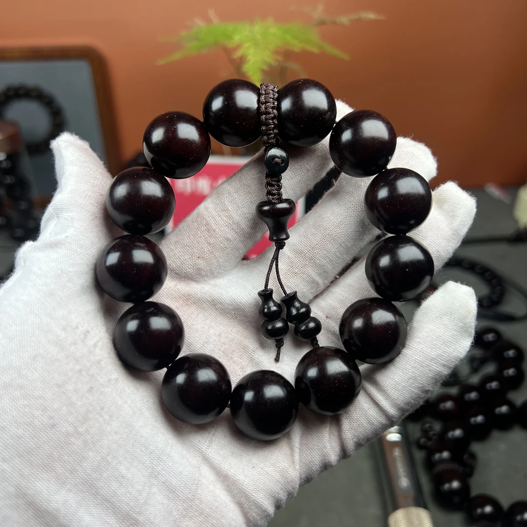 印度小叶紫檀老料1.8cm精美手串