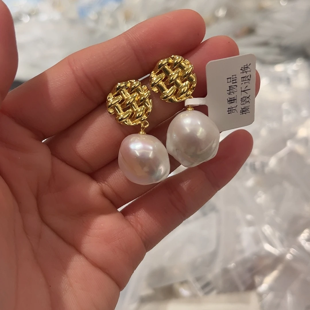 淡水珍珠耳饰合金